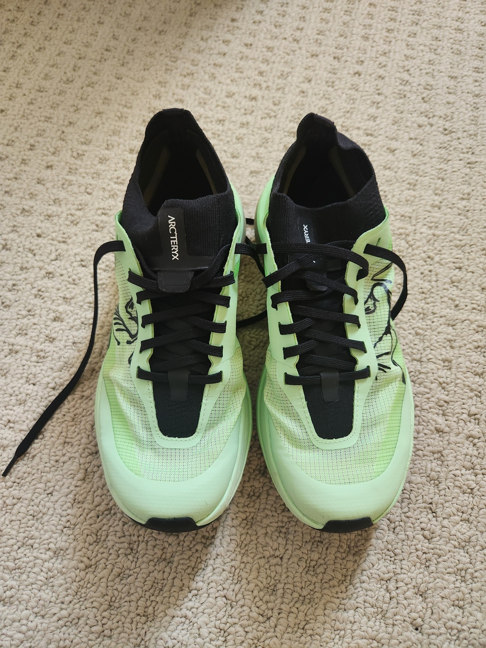 Arc'teryx Women's Sylvan Pro trail Runners